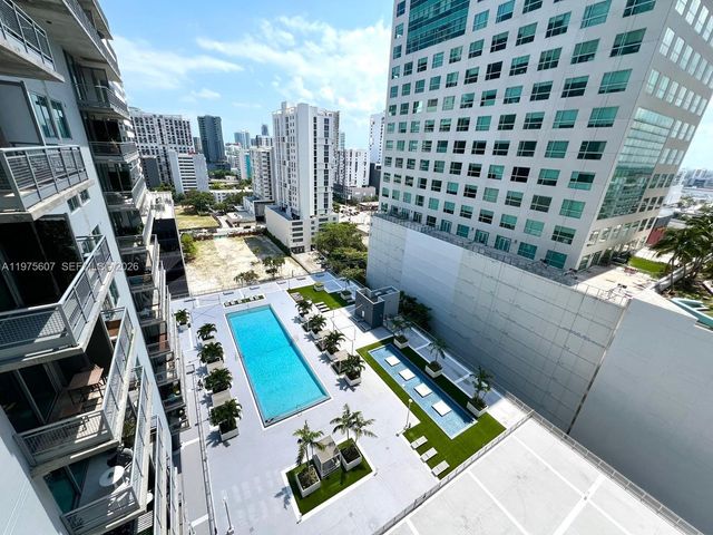 690 SW 1st Ct 1934, Miami, FL 33130