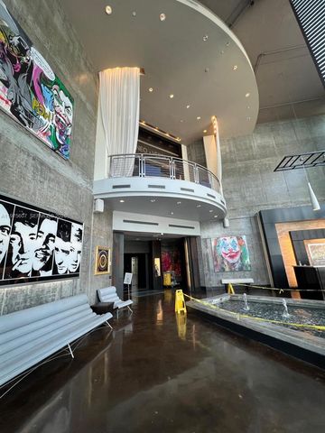 690 SW 1st Ct 1934, Miami, FL 33130