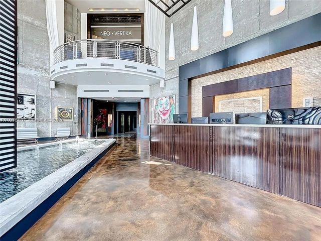 690 SW 1st Ct 1934, Miami, FL 33130