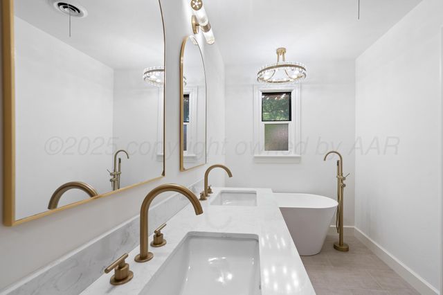 3804 DORIS Drive, Amarillo, TX 79109