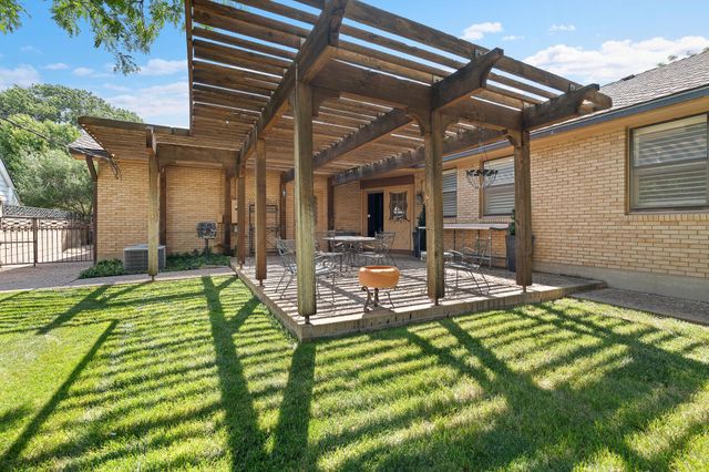 3804 DORIS Drive, Amarillo, TX 79109