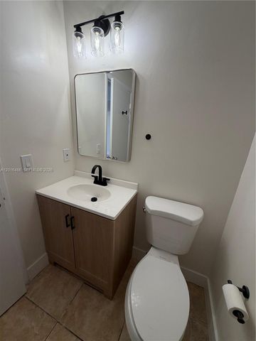 6640 W 24th Ct 25-106, Hialeah, FL 33016