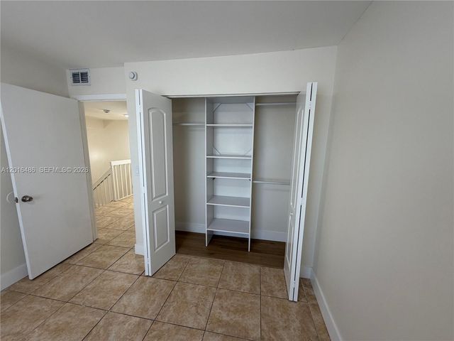 6640 W 24th Ct 25-106, Hialeah, FL 33016