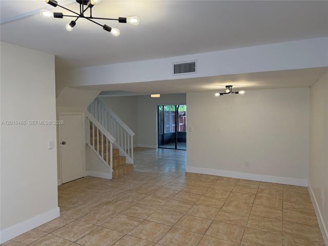 6640 W 24th Ct 25-106, Hialeah, FL 33016
