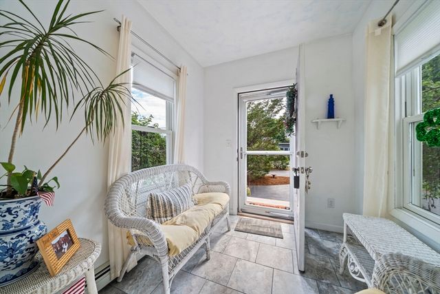 6 Country Way, Marshfield, MA 02050