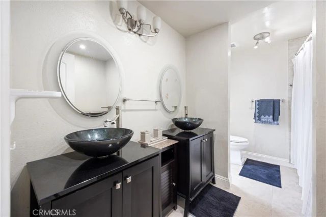 2150 W Churchill, Anaheim, CA 92804