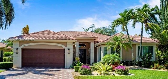 8146 N Savannah Cir, Davie, FL 33328