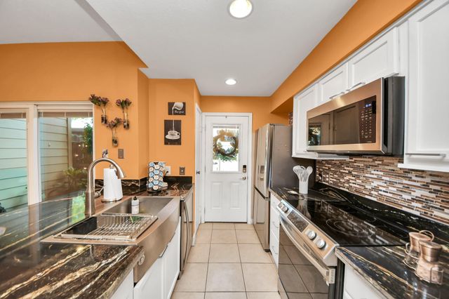 11201 Lynbrook Drive 3203, Houston, TX 77042