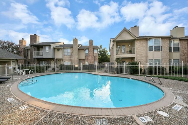 11201 Lynbrook Drive 3203, Houston, TX 77042