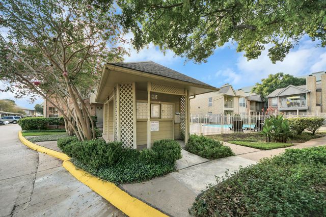 11201 Lynbrook Drive 3203, Houston, TX 77042