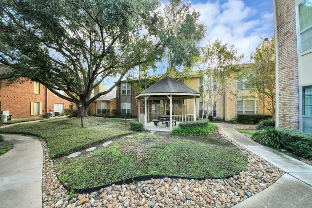 11201 Lynbrook Drive 3203, Houston, TX 77042