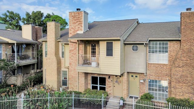 11201 Lynbrook Drive 3203, Houston, TX 77042