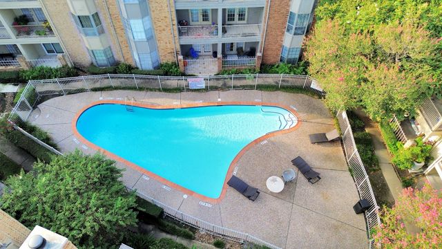 11201 Lynbrook Drive 3203, Houston, TX 77042