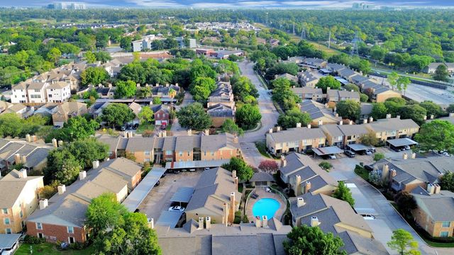 11201 Lynbrook Drive 3203, Houston, TX 77042