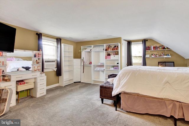 177 S 6TH ST, Mount Wolf, PA 17347