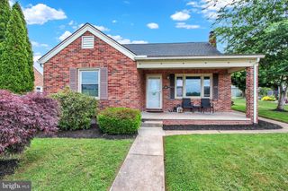 177 S 6TH ST, Mount Wolf, PA 17347