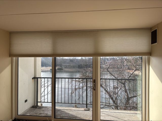 2015 S Finley Road 209, Lombard, IL 60148