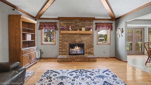 14446 Longview Drive, Sterling Heights, MI 48313