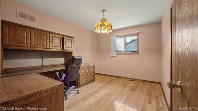 14446 Longview Drive, Sterling Heights, MI 48313