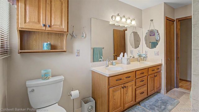 14446 Longview Drive, Sterling Heights, MI 48313