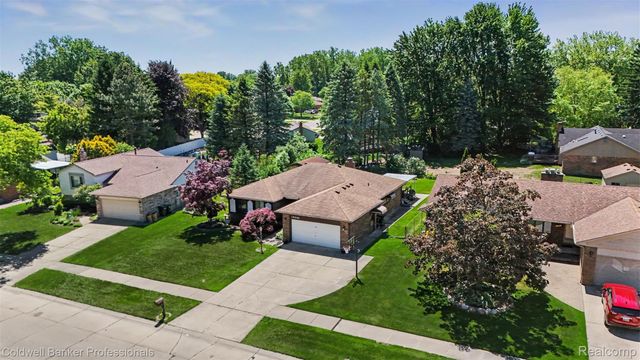 14446 Longview Drive, Sterling Heights, MI 48313
