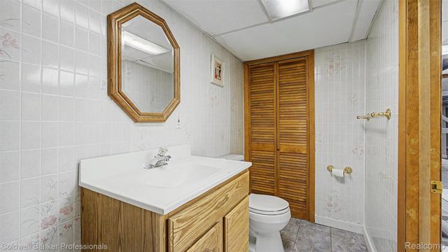 14446 Longview Drive, Sterling Heights, MI 48313