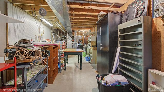 14446 Longview Drive, Sterling Heights, MI 48313