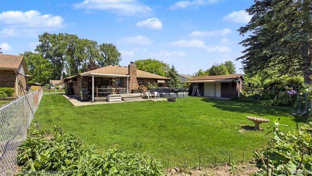 14446 Longview Drive, Sterling Heights, MI 48313