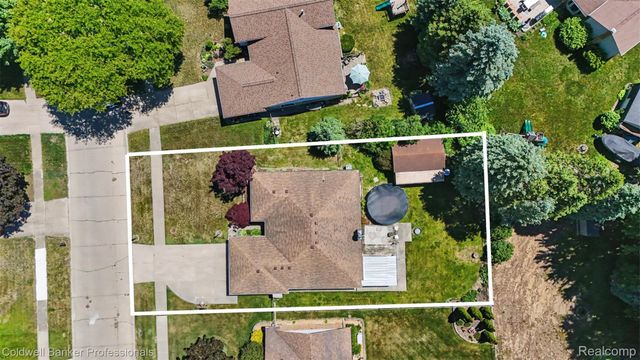 14446 Longview Drive, Sterling Heights, MI 48313