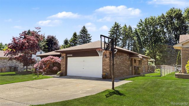 14446 Longview Drive, Sterling Heights, MI 48313