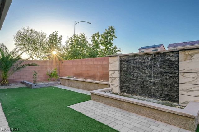 5952 Brimstone Hill Avenue, Las Vegas, NV 89141