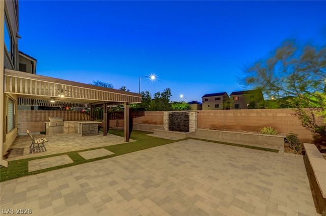 5952 Brimstone Hill Avenue, Las Vegas, NV 89141