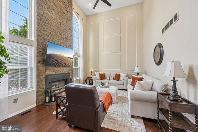 309 BUTTERNUT LN, Collegeville, PA 19426