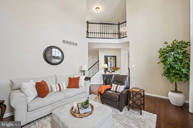 309 BUTTERNUT LN, Collegeville, PA 19426