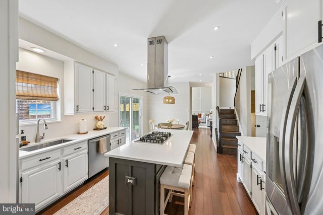 309 BUTTERNUT LN, Collegeville, PA 19426