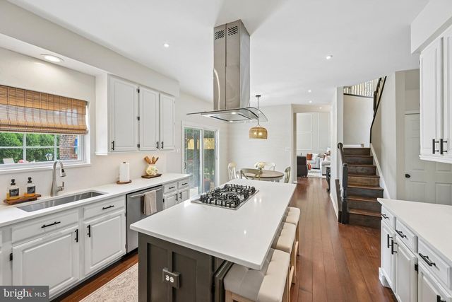 309 BUTTERNUT LN, Collegeville, PA 19426