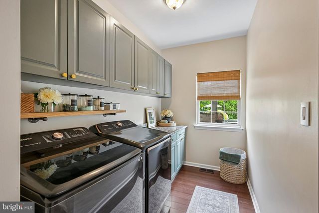 309 BUTTERNUT LN, Collegeville, PA 19426