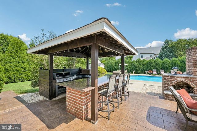 309 BUTTERNUT LN, Collegeville, PA 19426