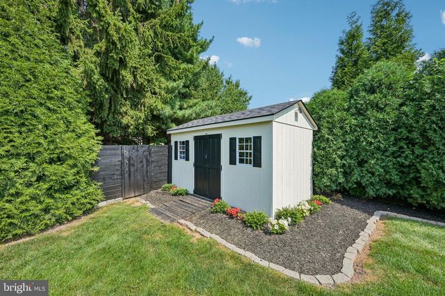 309 BUTTERNUT LN, Collegeville, PA 19426