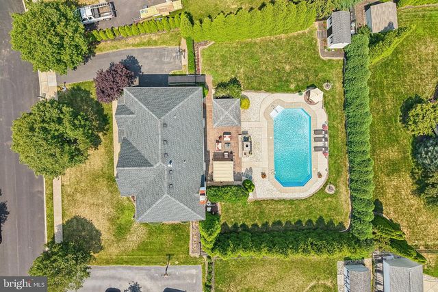 309 BUTTERNUT LN, Collegeville, PA 19426