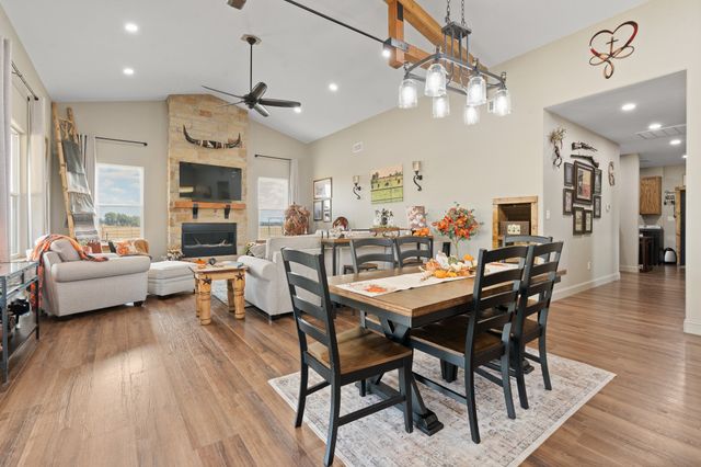 208 Private Road 107, Blum, TX 76627