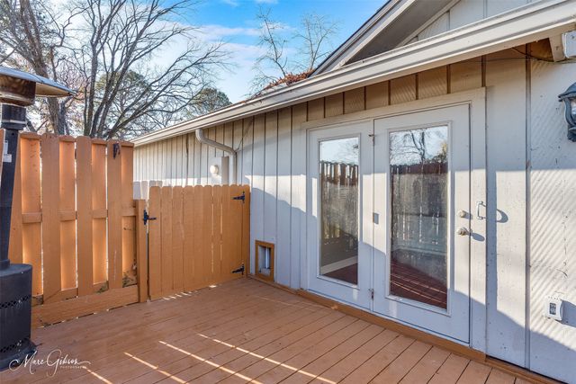 1828 Willow Point Drive, Shreveport, LA 71119