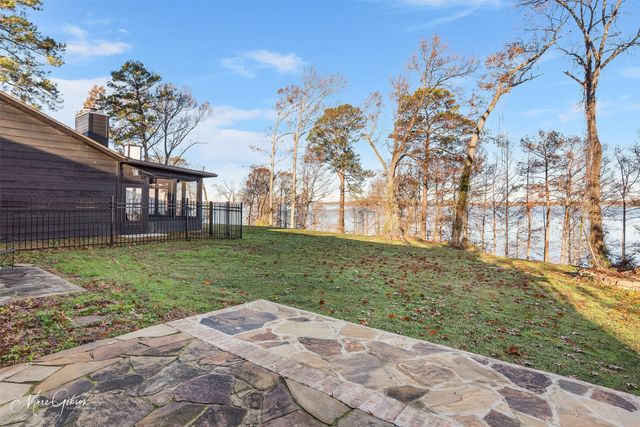 1828 Willow Point Drive, Shreveport, LA 71119