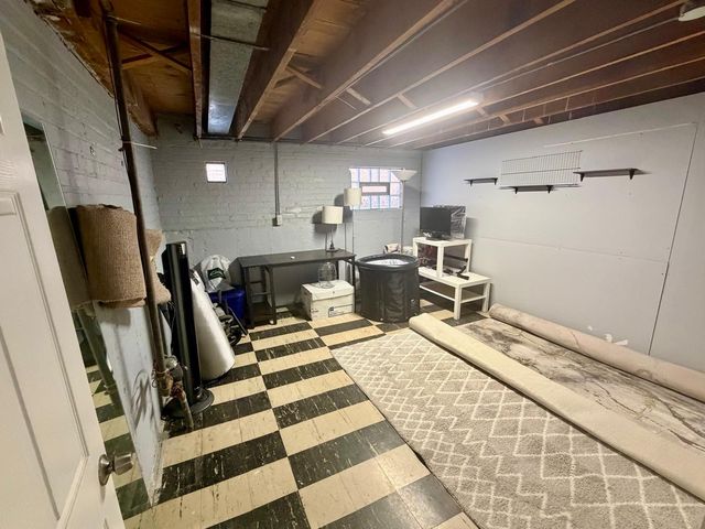 6028 S Nashville Avenue, Chicago, IL 60638