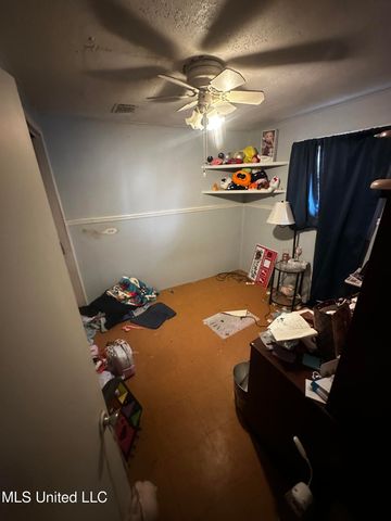 314 E Third Street, Long Beach, MS 39560