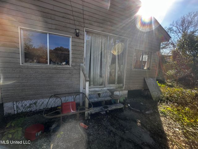 314 E Third Street, Long Beach, MS 39560