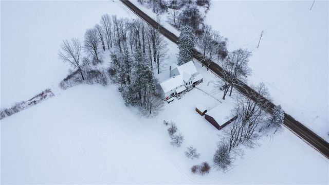 6419 County Highway 18, Plainfield, NY 13491