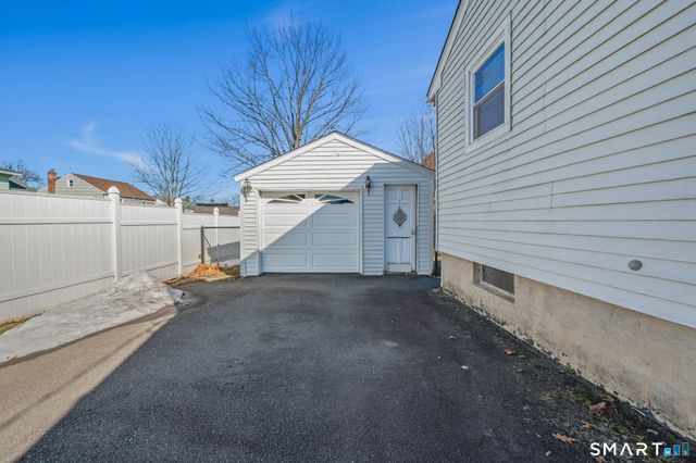 192 Wolcott Hill Road, Wethersfield, CT 06109