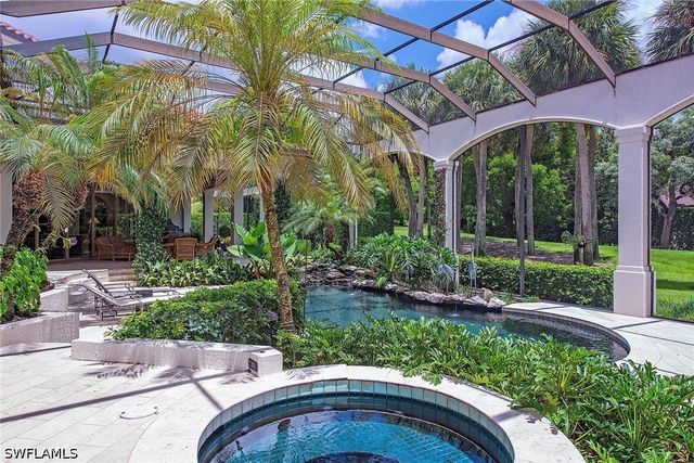 7326 Tilden LN, Naples, FL 34108