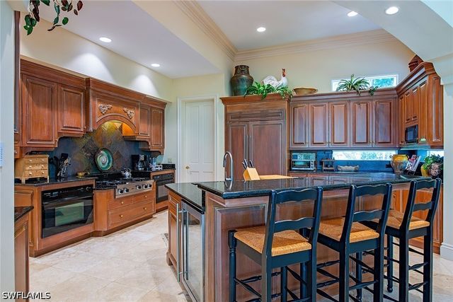 7326 Tilden LN, Naples, FL 34108